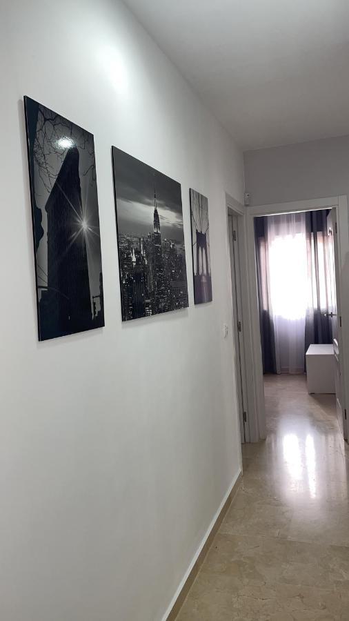 Villa Triana Sevilla Exteriör bild