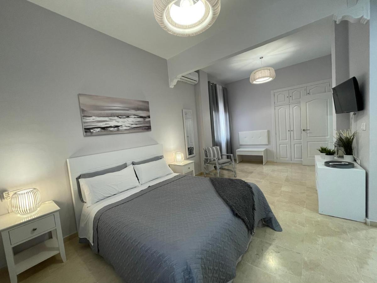 Villa Triana Sevilla Exteriör bild