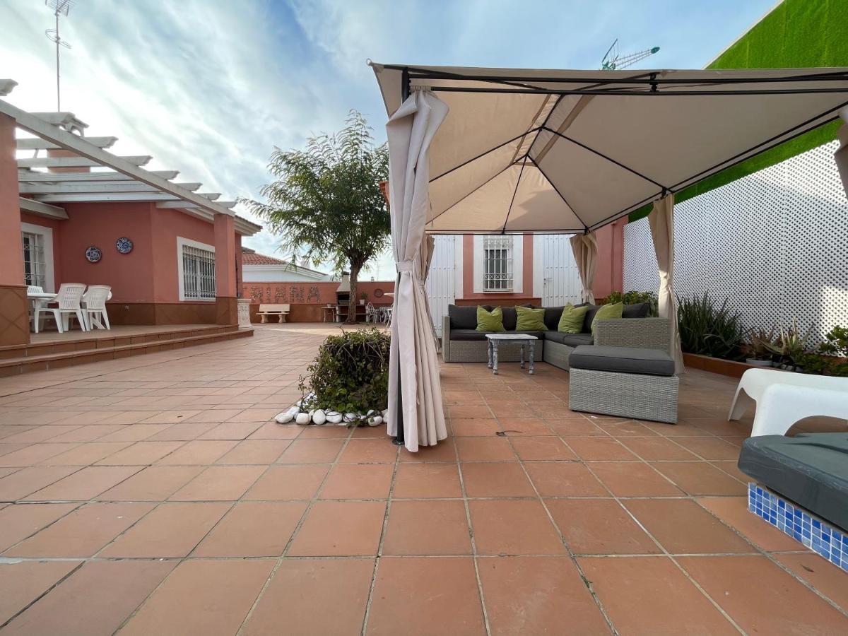 Villa Triana Sevilla Exteriör bild